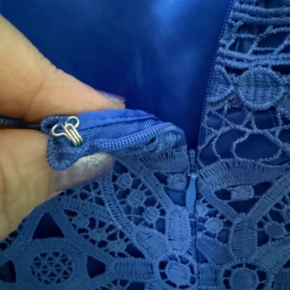 Laundry By Shelli Segal Cobalt Blue Lace Midi Dress - Picture 4 of 10